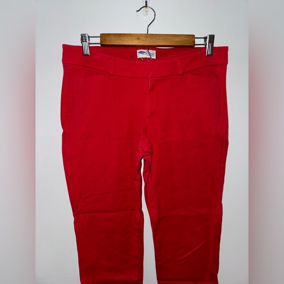 Pre-Owned Size 8 Regular Old Navy Pixie Mid Rise Robbie Red Pants - Picture 2 of 11